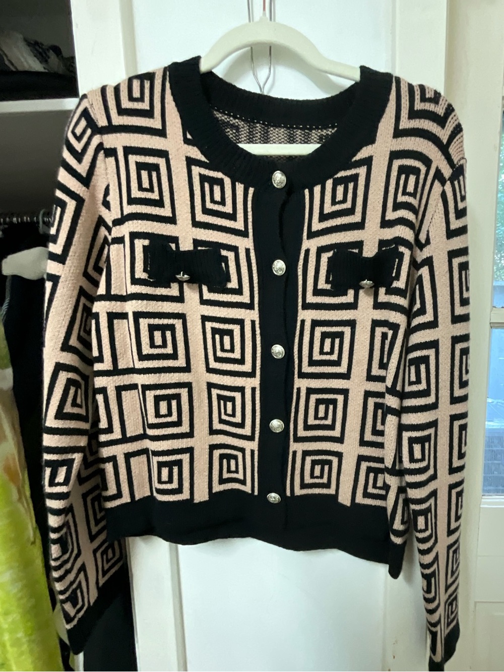 Source Unknown Black & Blush Geometric Knit Cardigan with Bow Accents